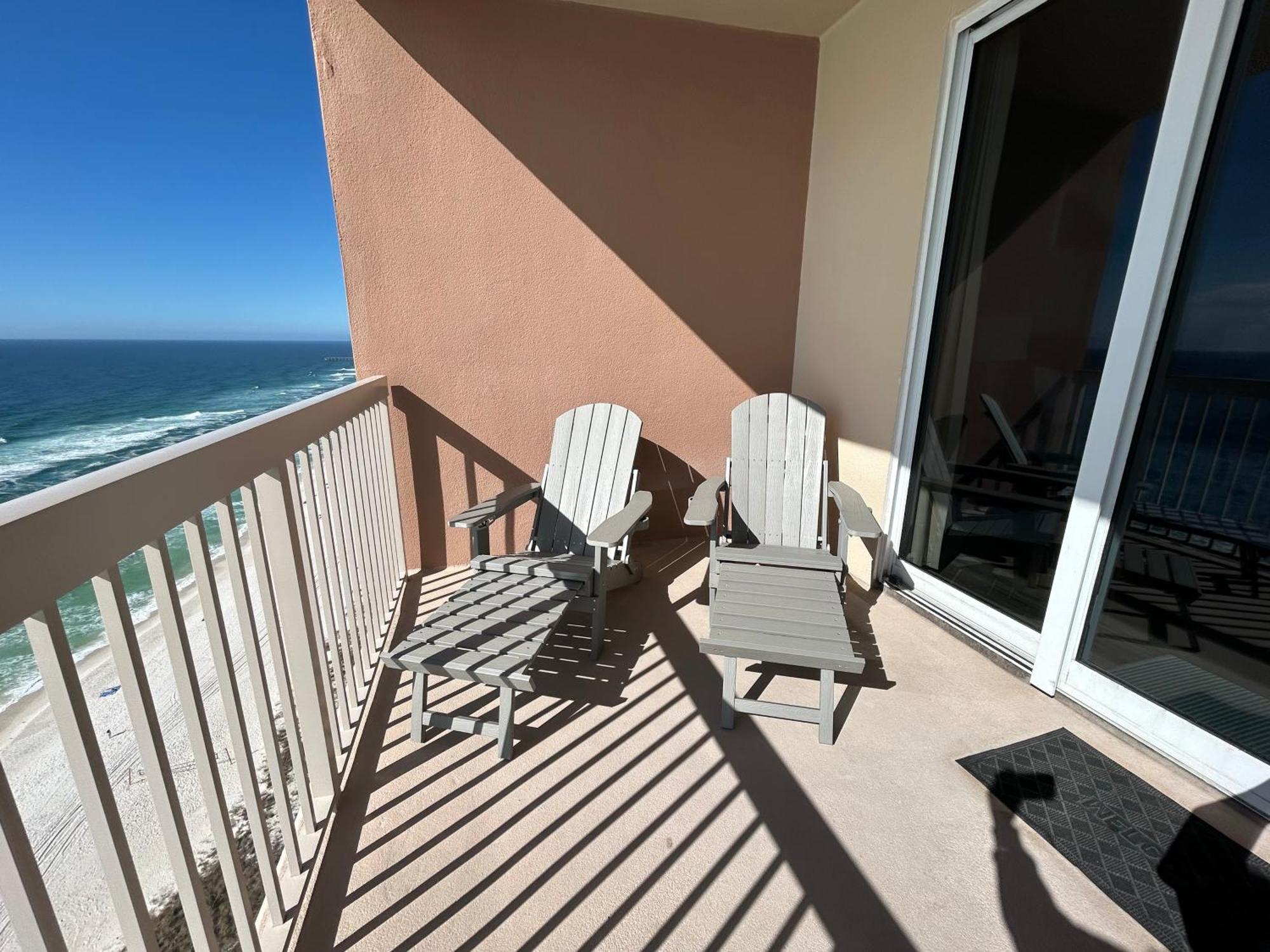 Sunrise -gulf Front- Free Chair Service Apartment *
