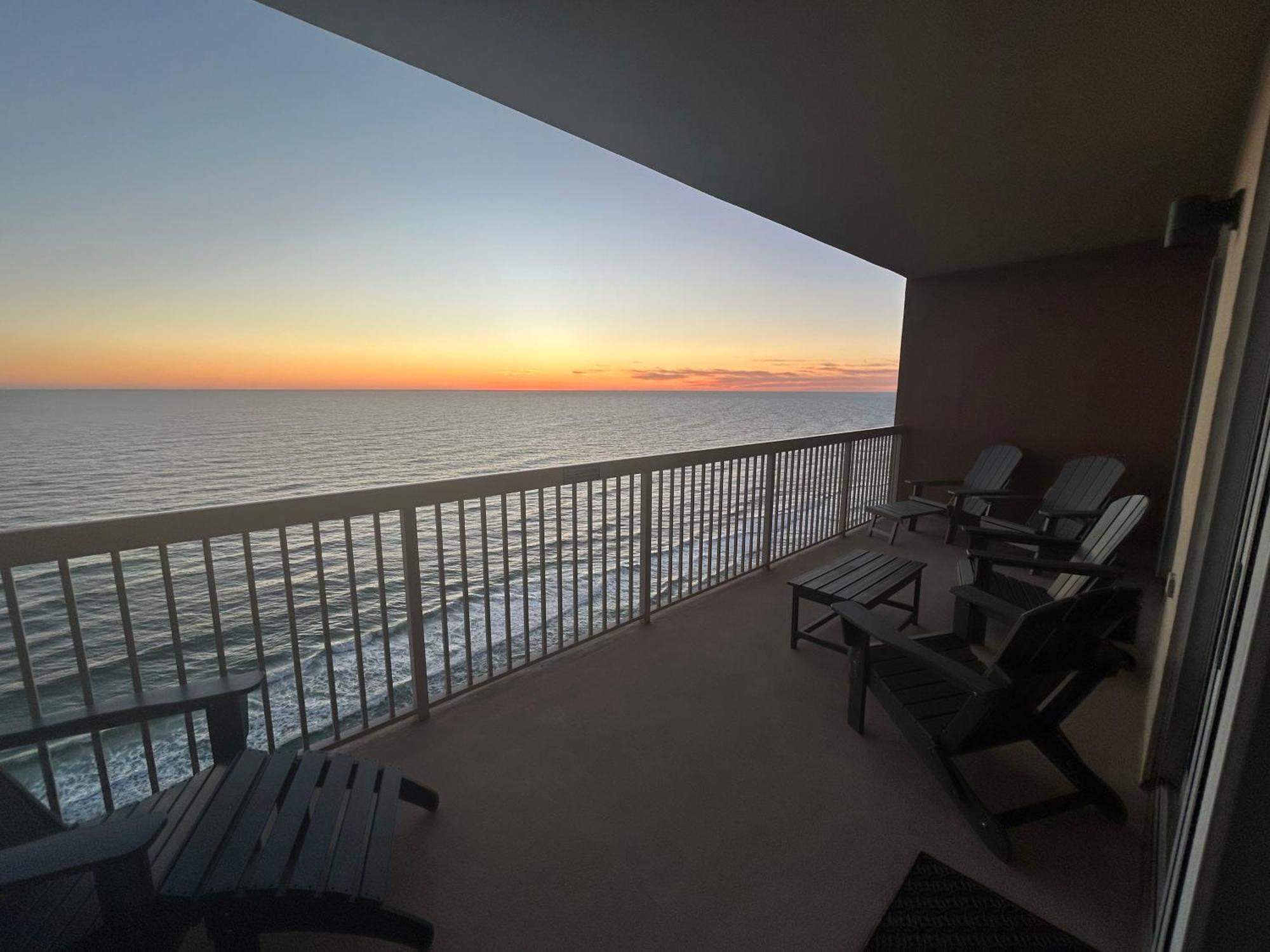 Sunrise -gulf Front- Free Chair Service